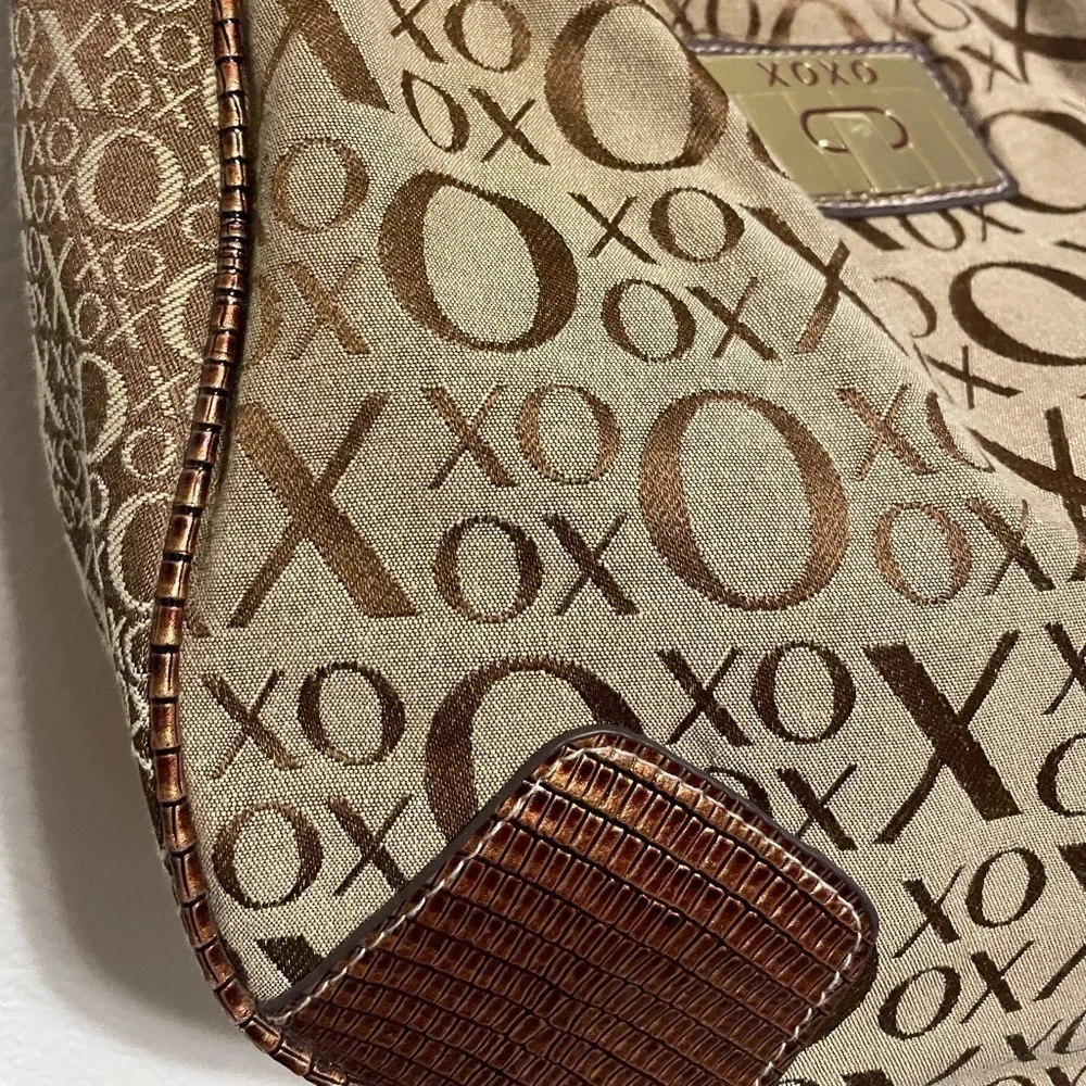 Xoxo vintage hobo shoulder bag purse brown gold 90s shoulder purse